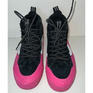 Vans Sk8-Hi MTE-2 Dip in black and pink. Size 8.5 (women)